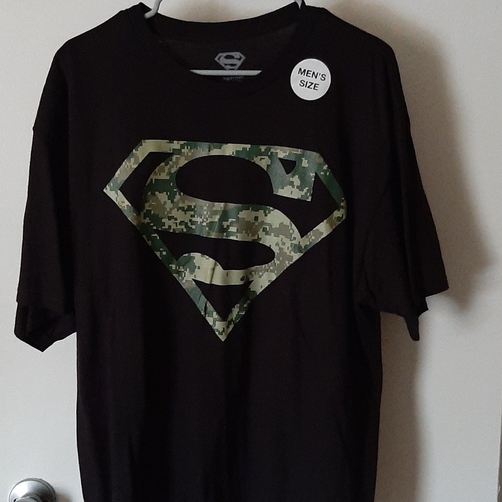 Men's Superman Came Logo XL New without tags
